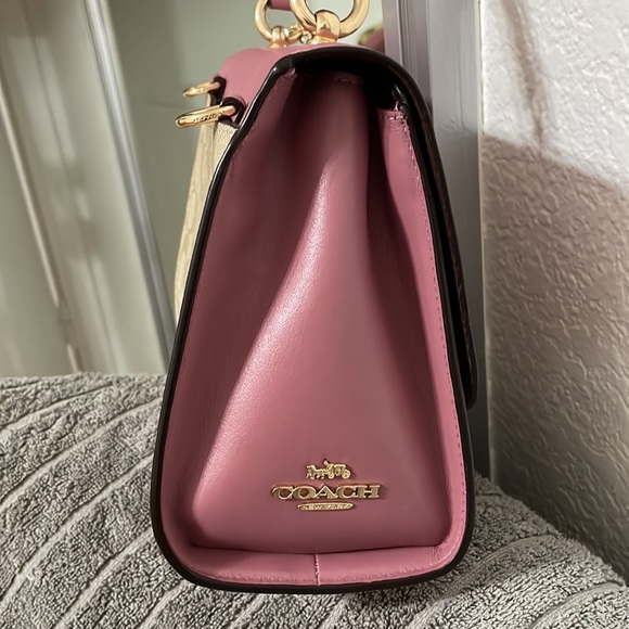 Coach Sig Butterfly🦋App TLY Shoulder Bag. - Picture 5 of 16